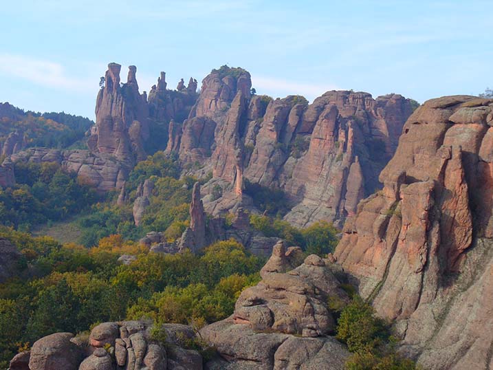 Klettern an der Märchenwiese aus dem Kletterführer Paules Kletterbibel Belogradtschik
