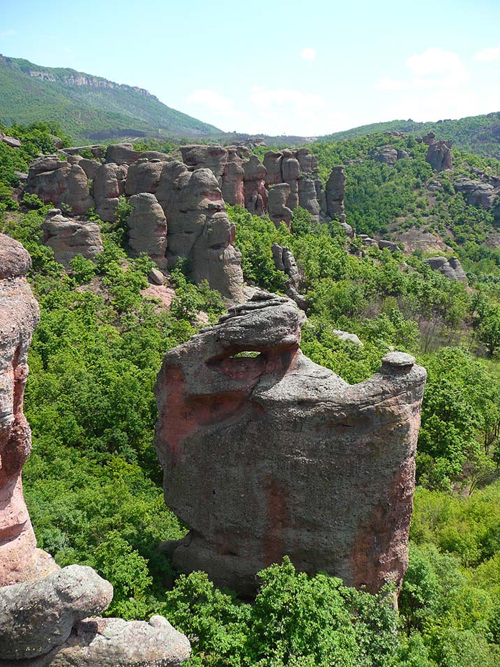 Klettern im Teilgebiet Sabubinstein aus dem Kletterführer Paules Kletterbibel Belogradtschik